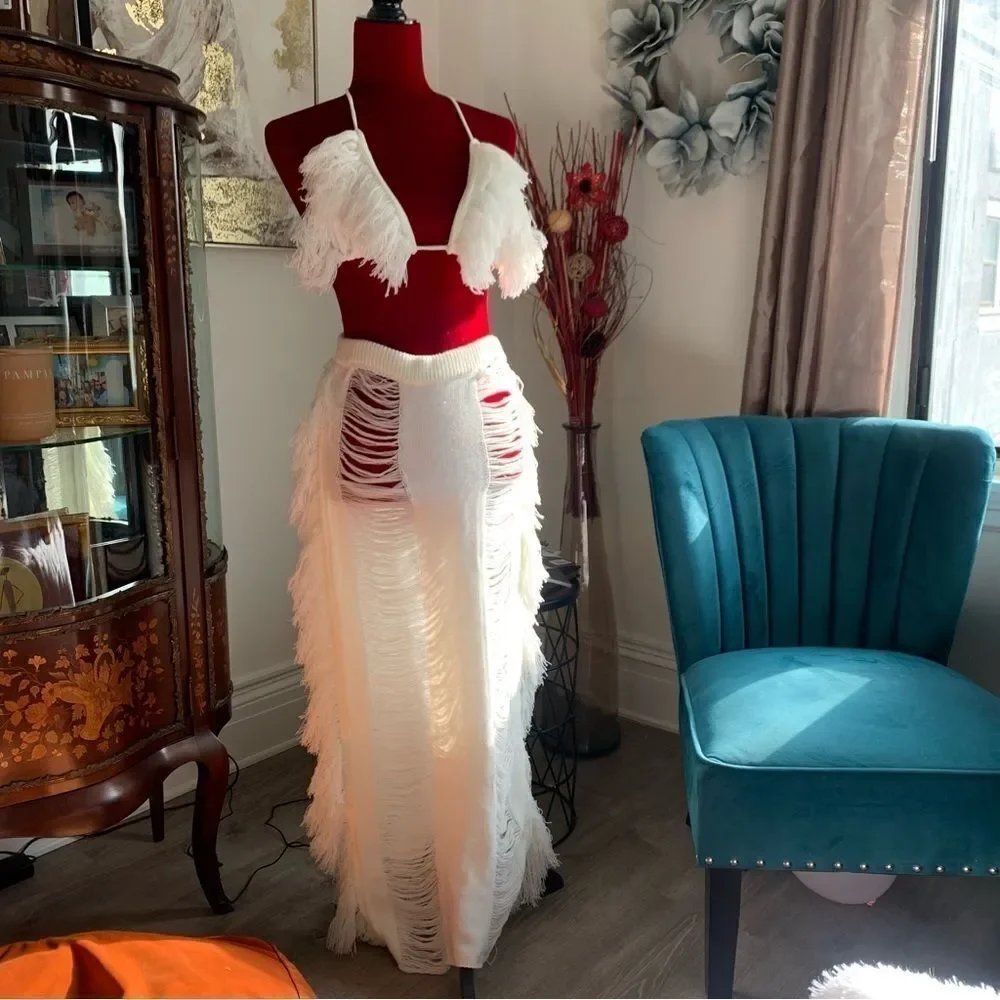 MICAS IVORY KNIT MAXI SKIRT SET - Picture 4 of 9